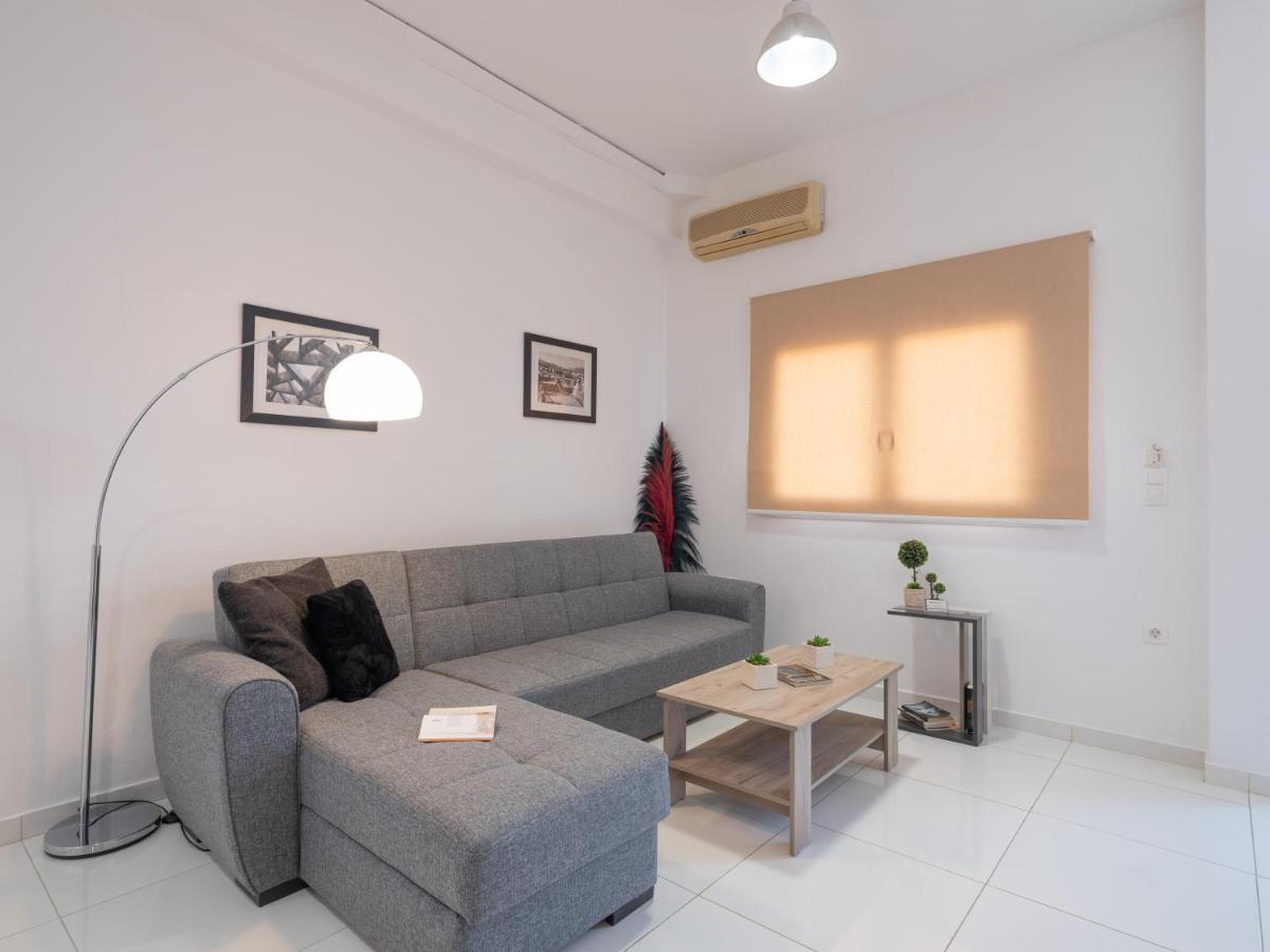 Palm House Near Airport Heraklion (Crete)